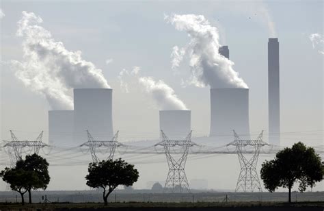 Blackout-beset South Africa may delay closing coal stations